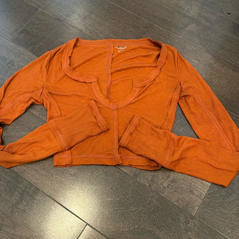 urban long sleeve